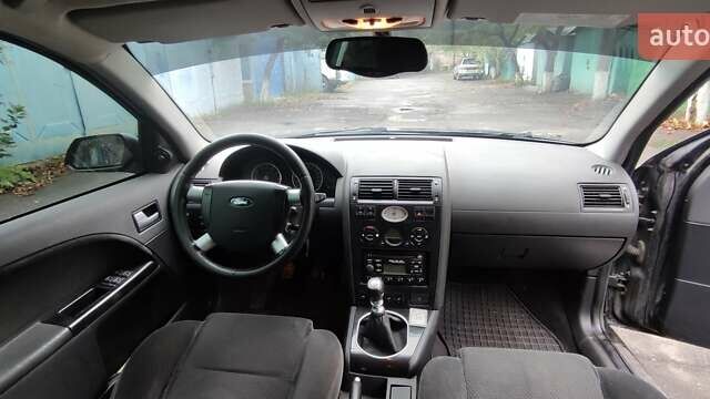 Форд Мондео 2002 в Виннице на Automoto.ua Черный Форд Мондео, объемом двигателя 2.5 л и пробегом 80 тыс. км за 3600 $, фото 7 на Automoto.ua