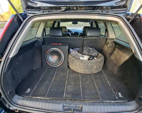 Черный Форд Мондео, объемом двигателя 2 л и пробегом 208 тыс. км за 4500 $, фото 12 на Automoto.ua