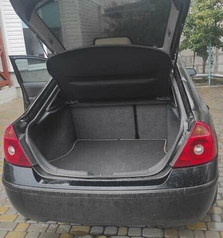 Чорний Форд Мондео, об'ємом двигуна 1.8 л та пробігом 202 тис. км за 5000 $, фото 2 на Automoto.ua