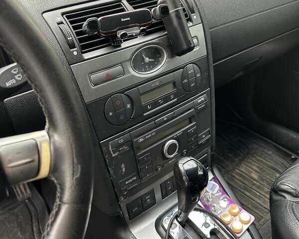 Чорний Форд Мондео, об'ємом двигуна 2 л та пробігом 150 тис. км за 3000 $, фото 4 на Automoto.ua