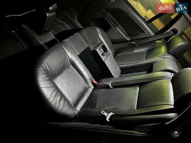 Чорний Форд Мондео, об'ємом двигуна 2 л та пробігом 284 тис. км за 2499 $, фото 2 на Automoto.ua