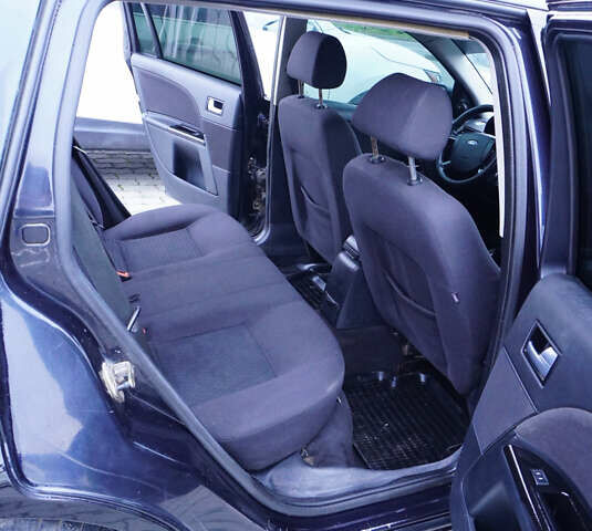 Черный Форд Мондео, объемом двигателя 2 л и пробегом 294 тыс. км за 3899 $, фото 20 на Automoto.ua