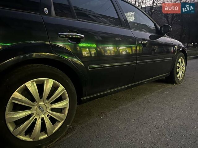 Чорний Форд Мондео, об'ємом двигуна 2 л та пробігом 284 тис. км за 2499 $, фото 11 на Automoto.ua