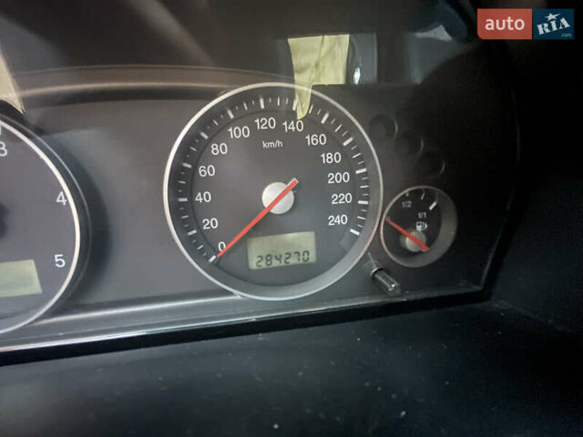 Черный Форд Мондео, объемом двигателя 2 л и пробегом 284 тыс. км за 2600 $, фото 21 на Automoto.ua