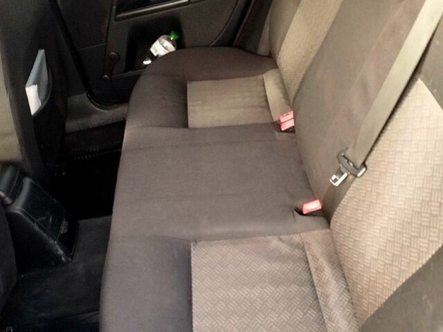 Черный Форд Мондео, объемом двигателя 2 л и пробегом 252 тыс. км за 4500 $, фото 5 на Automoto.ua