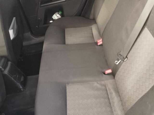 Чорний Форд Мондео, об'ємом двигуна 2 л та пробігом 252 тис. км за 4500 $, фото 4 на Automoto.ua