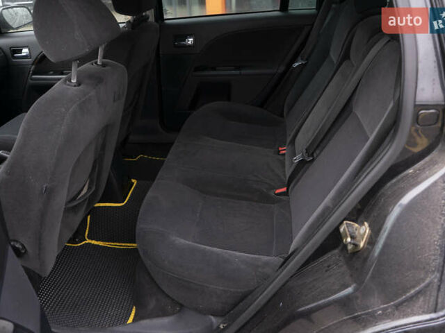 Черный Форд Мондео, объемом двигателя 2 л и пробегом 144 тыс. км за 3000 $, фото 8 на Automoto.ua