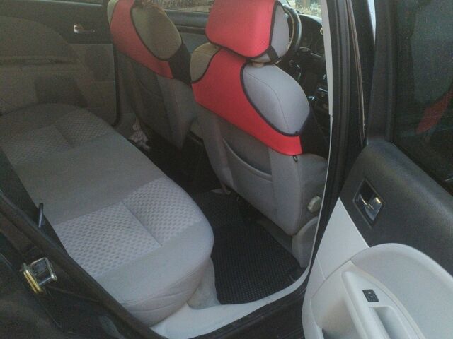 Форд Мондео 2004 в Луцке на Automoto.ua Черный Форд Мондео, объемом двигателя 2 л и пробегом 269 тыс. км за 3800 $, фото 6 на Automoto.ua