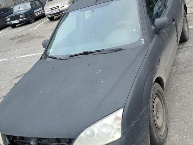 Черный Форд Мондео, объемом двигателя 2 л и пробегом 333 тыс. км за 1799 $, фото 19 на Automoto.ua