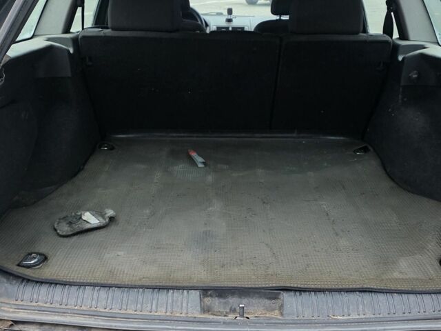 Черный Форд Мондео, объемом двигателя 2 л и пробегом 333 тыс. км за 1799 $, фото 22 на Automoto.ua