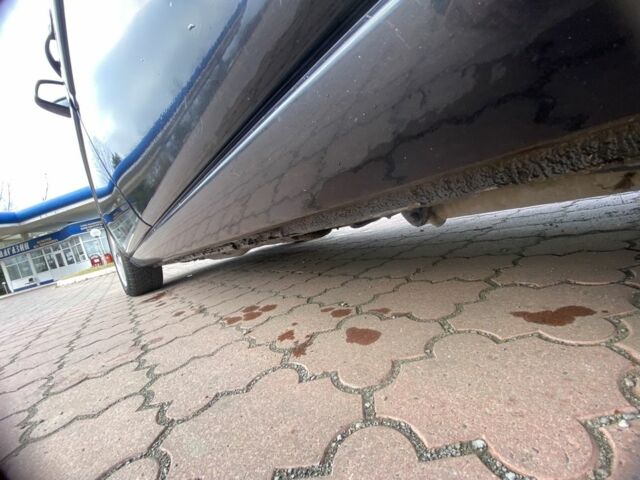 Черный Форд Мондео, объемом двигателя 2 л и пробегом 340 тыс. км за 1390 $, фото 3 на Automoto.ua