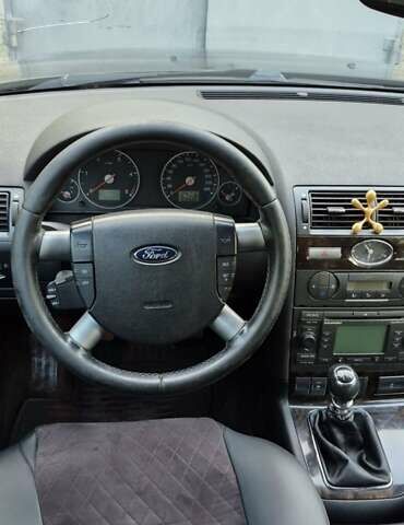 Черный Форд Мондео, объемом двигателя 1.99 л и пробегом 309 тыс. км за 5000 $, фото 1 на Automoto.ua