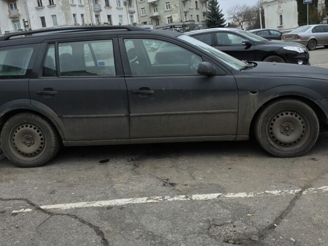 Черный Форд Мондео, объемом двигателя 2 л и пробегом 333 тыс. км за 1799 $, фото 2 на Automoto.ua