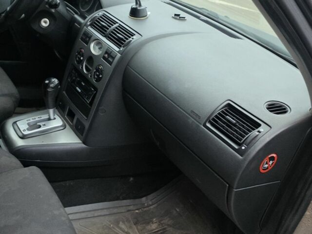 Чорний Форд Мондео, об'ємом двигуна 2 л та пробігом 333 тис. км за 1799 $, фото 14 на Automoto.ua