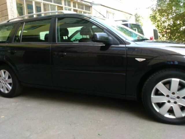 Черный Форд Мондео, объемом двигателя 0 л и пробегом 250 тыс. км за 3500 $, фото 9 на Automoto.ua