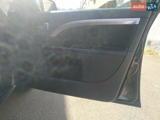 Черный Форд Мондео, объемом двигателя 1.8 л и пробегом 245 тыс. км за 4900 $, фото 42 на Automoto.ua
