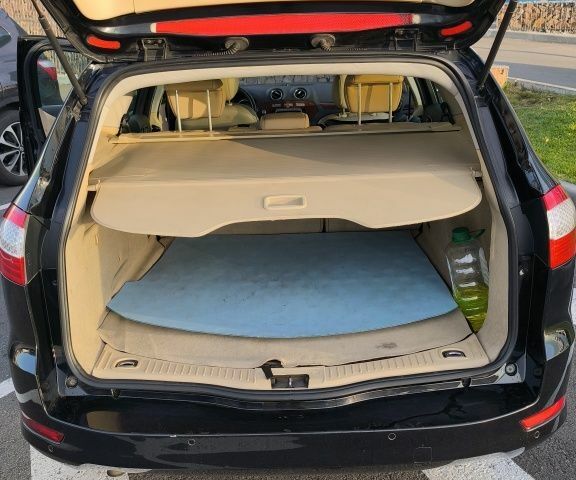 Черный Форд Мондео, объемом двигателя 0 л и пробегом 279 тыс. км за 6700 $, фото 22 на Automoto.ua