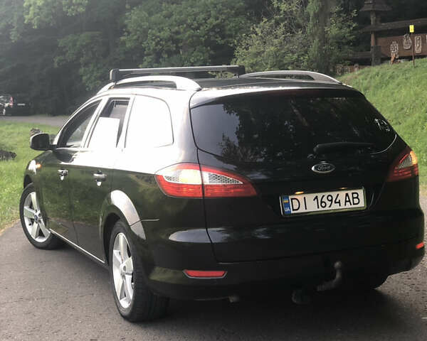 Черный Форд Мондео, объемом двигателя 2 л и пробегом 270 тыс. км за 5800 $, фото 5 на Automoto.ua