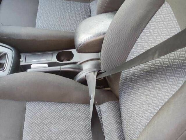 Чорний Форд Мондео, об'ємом двигуна 2 л та пробігом 260 тис. км за 5500 $, фото 8 на Automoto.ua