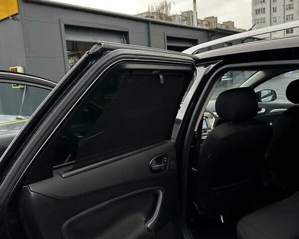 Чорний Форд Мондео, об'ємом двигуна 2 л та пробігом 250 тис. км за 5200 $, фото 15 на Automoto.ua