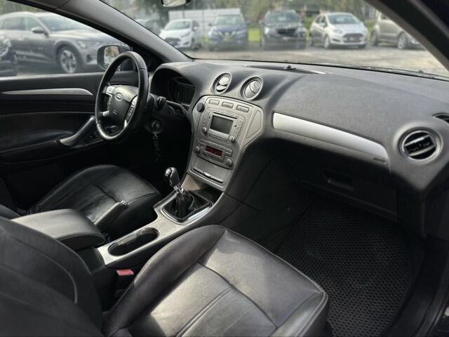 Форд Мондео 2008 в Львове на Automoto.ua Черный Форд Мондео, объемом двигателя 2 л и пробегом 265 тыс. км за 8600 $, фото 15 на Automoto.ua