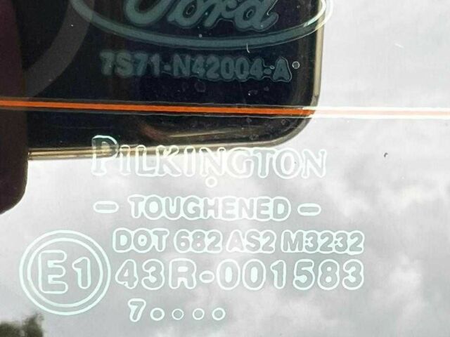 Чорний Форд Мондео, об'ємом двигуна 1.8 л та пробігом 295 тис. км за 4600 $, фото 15 на Automoto.ua