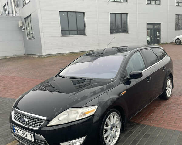 Черный Форд Мондео, объемом двигателя 2 л и пробегом 290 тыс. км за 6600 $, фото 6 на Automoto.ua