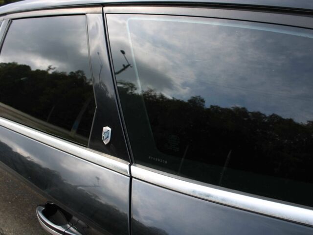 Чорний Форд Мондео, об'ємом двигуна 1.8 л та пробігом 295 тис. км за 4600 $, фото 5 на Automoto.ua