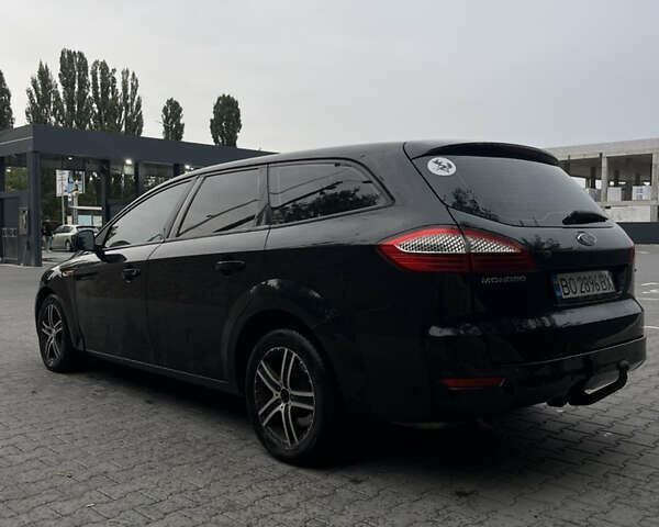 Чорний Форд Мондео, об'ємом двигуна 2 л та пробігом 331 тис. км за 7500 $, фото 9 на Automoto.ua