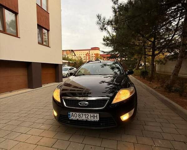 Чорний Форд Мондео, об'ємом двигуна 2 л та пробігом 267 тис. км за 5600 $, фото 3 на Automoto.ua