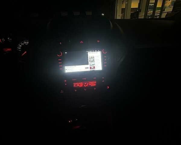 Черный Форд Мондео, объемом двигателя 2 л и пробегом 470 тыс. км за 5150 $, фото 5 на Automoto.ua