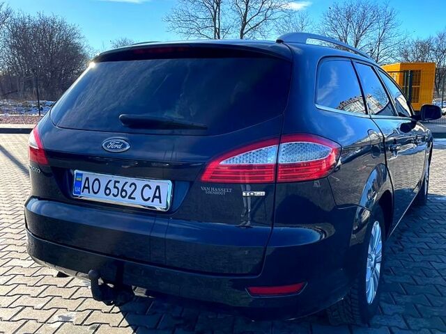 Черный Форд Мондео, объемом двигателя 1.8 л и пробегом 0 тыс. км за 5600 $, фото 6 на Automoto.ua