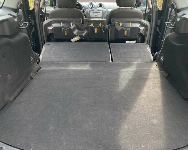 Черный Форд Мондео, объемом двигателя 1.8 л и пробегом 291 тыс. км за 6200 $, фото 10 на Automoto.ua