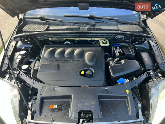 Черный Форд Мондео, объемом двигателя 2 л и пробегом 250 тыс. км за 6750 $, фото 14 на Automoto.ua