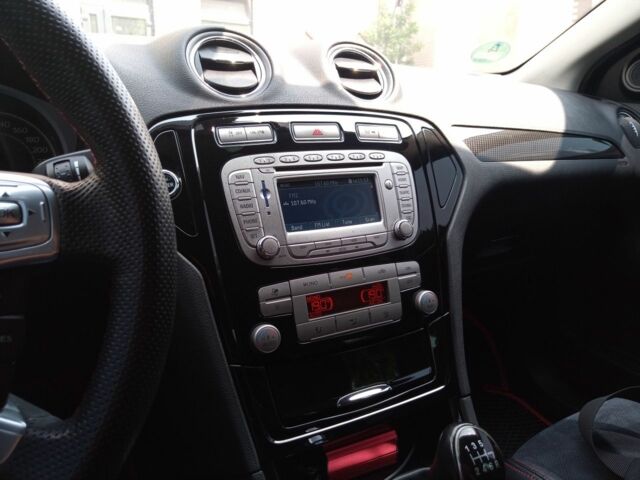 Черный Форд Мондео, объемом двигателя 2.2 л и пробегом 325 тыс. км за 7900 $, фото 1 на Automoto.ua