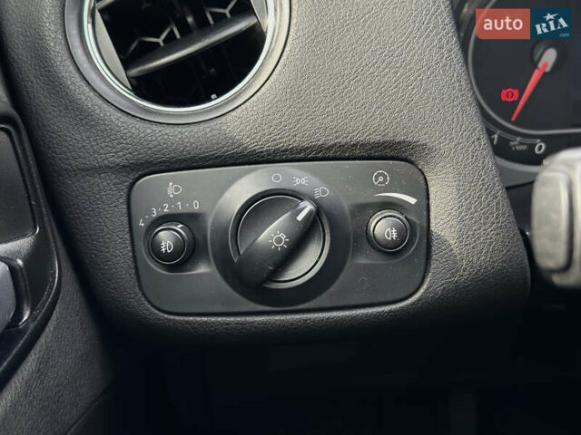 Чорний Форд Мондео, об'ємом двигуна 2 л та пробігом 265 тис. км за 8600 $, фото 35 на Automoto.ua