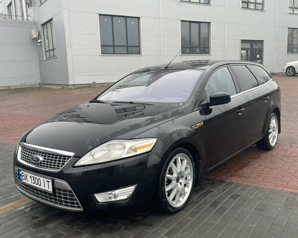 Черный Форд Мондео, объемом двигателя 2 л и пробегом 290 тыс. км за 6600 $, фото 3 на Automoto.ua