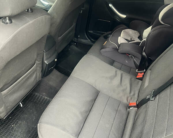 Форд Мондео 2008 в Чернигове на Automoto.ua Черный Форд Мондео, объемом двигателя 2 л и пробегом 324 тыс. км за 7000 $, фото 6 на Automoto.ua