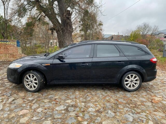 Чорний Форд Мондео, об'ємом двигуна 2 л та пробігом 270 тис. км за 4300 $, фото 1 на Automoto.ua