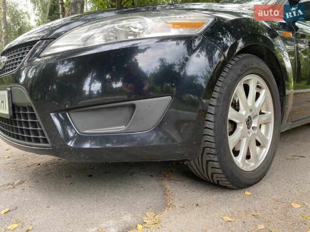 Форд Мондео 2008 в Корце на Automoto.ua Черный Форд Мондео, объемом двигателя 2 л и пробегом 270 тыс. км за 4800 $, фото 2 на Automoto.ua