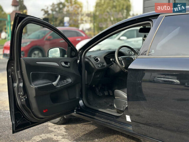 Чорний Форд Мондео, об'ємом двигуна 2 л та пробігом 265 тис. км за 8600 $, фото 24 на Automoto.ua