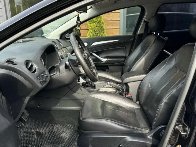 Форд Мондео 2008 в Львове на Automoto.ua Черный Форд Мондео, объемом двигателя 2 л и пробегом 265 тыс. км за 8600 $, фото 13 на Automoto.ua