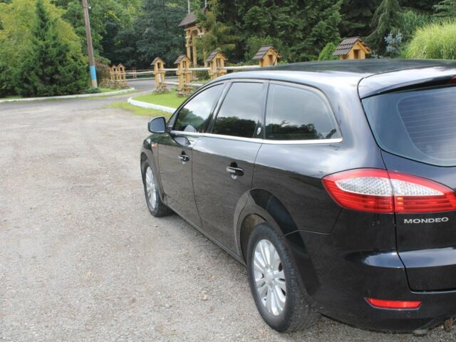 Чорний Форд Мондео, об'ємом двигуна 1.8 л та пробігом 295 тис. км за 4600 $, фото 3 на Automoto.ua