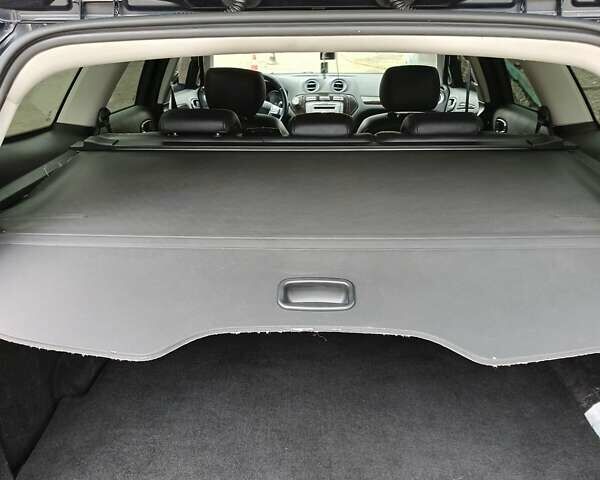 Черный Форд Мондео, объемом двигателя 1.8 л и пробегом 345 тыс. км за 6800 $, фото 19 на Automoto.ua