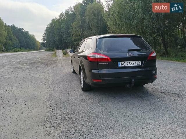 Черный Форд Мондео, объемом двигателя 1.8 л и пробегом 345 тыс. км за 6800 $, фото 5 на Automoto.ua