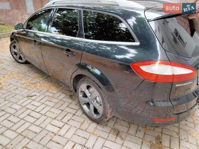 Черный Форд Мондео, объемом двигателя 2.18 л и пробегом 340 тыс. км за 8800 $, фото 3 на Automoto.ua