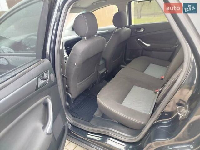 Чорний Форд Мондео, об'ємом двигуна 2 л та пробігом 286 тис. км за 6300 $, фото 9 на Automoto.ua