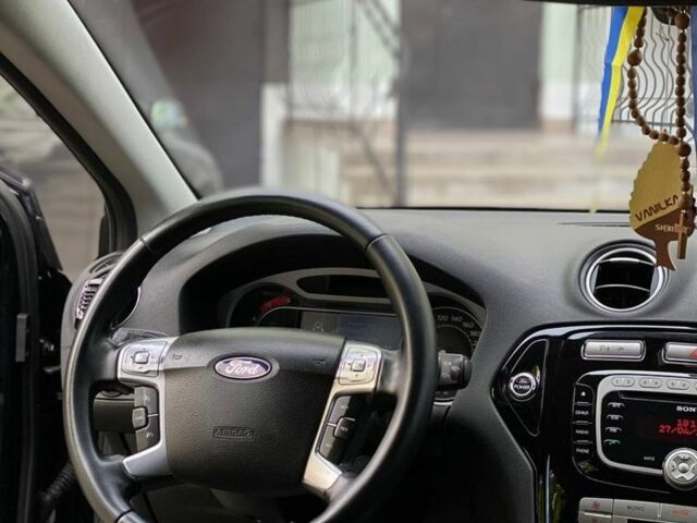 Черный Форд Мондео, объемом двигателя 2 л и пробегом 238 тыс. км за 7850 $, фото 21 на Automoto.ua