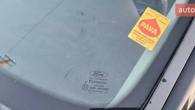 Черный Форд Мондео, объемом двигателя 2 л и пробегом 278 тыс. км за 5999 $, фото 11 на Automoto.ua