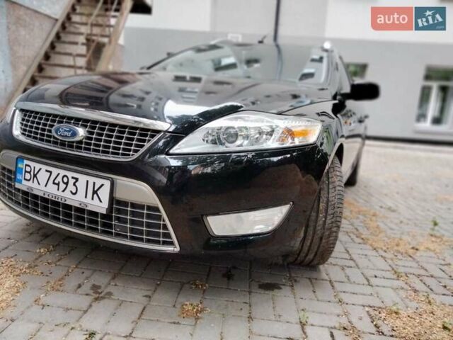 Черный Форд Мондео, объемом двигателя 2.18 л и пробегом 340 тыс. км за 8800 $, фото 6 на Automoto.ua